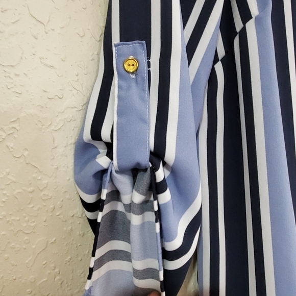 Wishful Park Blue Striped Blouse Womens Medium Zip Up Neckline Business - Picture 3 of 8